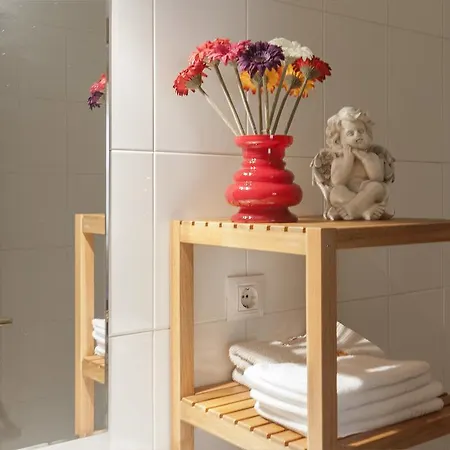 Mia Beach-city Apartment *