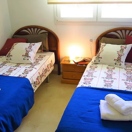 Mia Beach-city Apartment *